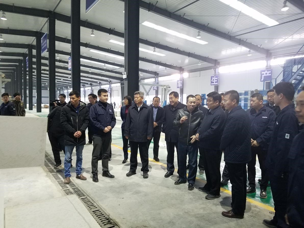 陜西省委常委、延安市委書(shū)記徐新榮率團(tuán)調(diào)研陜建（延安）新型材料工業(yè)園