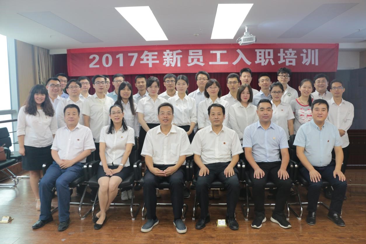 唯有青年多壯志，敢與產(chǎn)投共發(fā)展